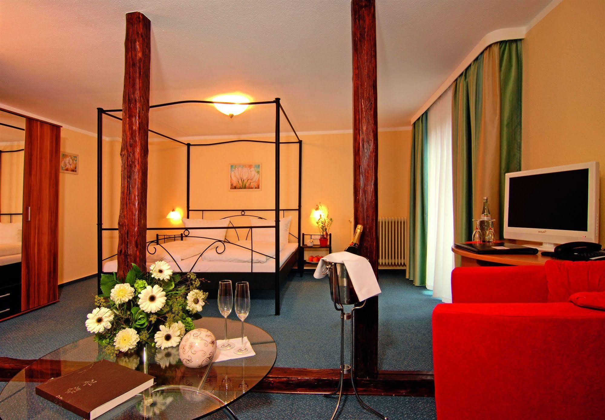 Zum Weissen Lamm Hotel Rothenberg Ngoại thất bức ảnh