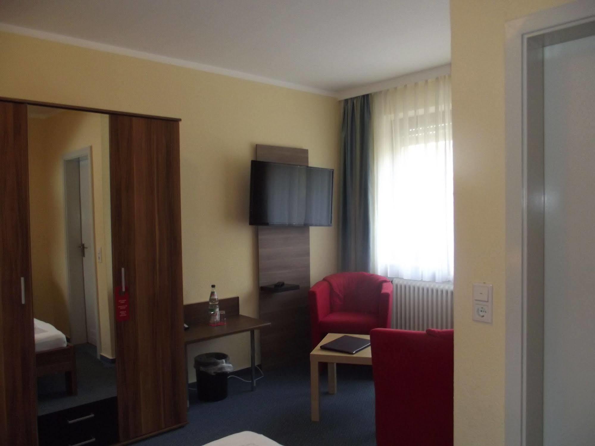 Zum Weissen Lamm Hotel Rothenberg Ngoại thất bức ảnh